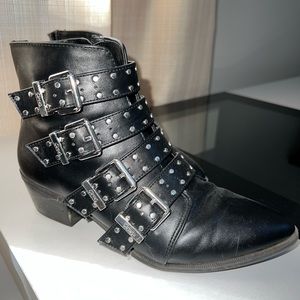 Black boots